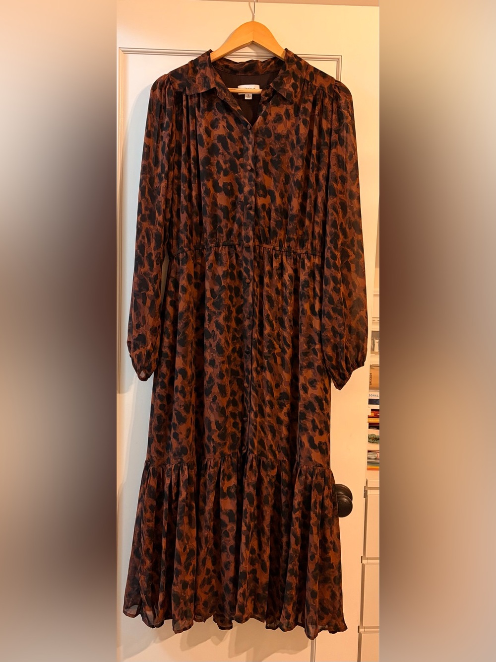 Evereve Brown and Black Leopard Print Long Sleeve Tiered Dress